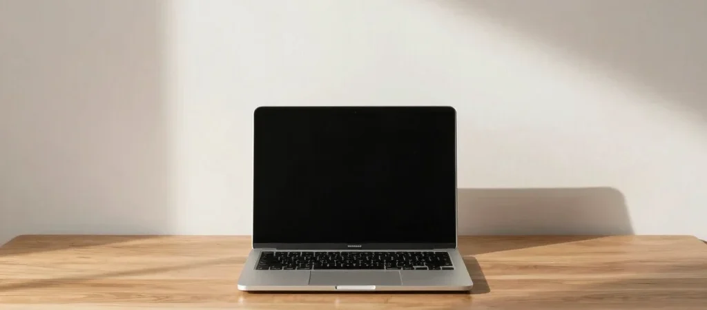 Como Organizar uma Mesa de Trabalho Pequena sem Poluição Visual